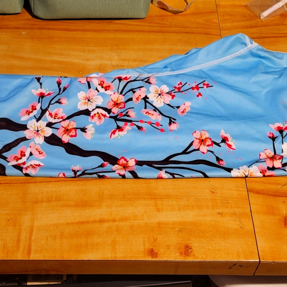 Floral Blue CAPRIS